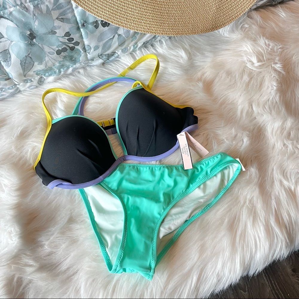 NEW VS Fabulous Bikini and Cheeky bottom